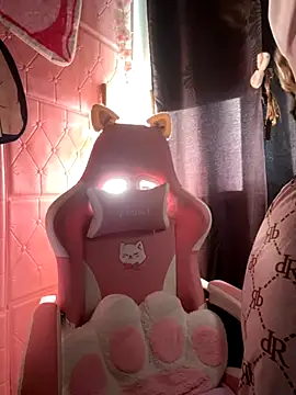 Chachou000 online show from October 6, 2025, 3:20 pm