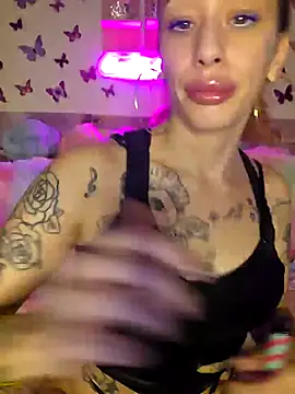Chachou000 online show from May 26, 2026, 2:46 pm