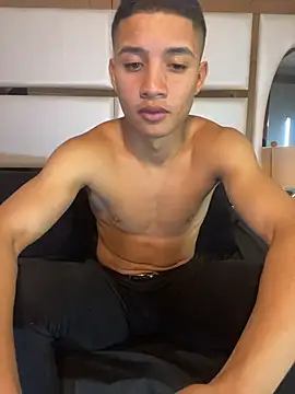 ALAN SANTHOS online show from December 15, 2025, 4:50 am