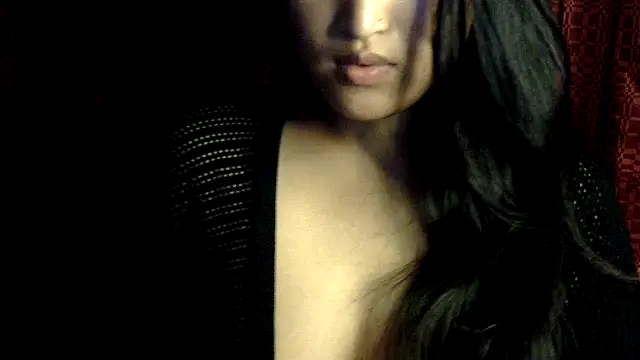 charming karishma online show from September 18, 2025, 10:50 am