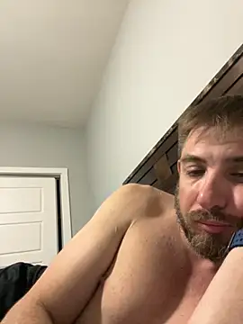 caliguy37 online show from November 19, 2025, 2:33 am