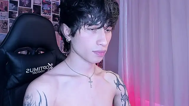 Snapshot of liamelf chatting on January 28, 2025, 12:32 pm liamelf online show from January 28, 2025, 12:32 pm