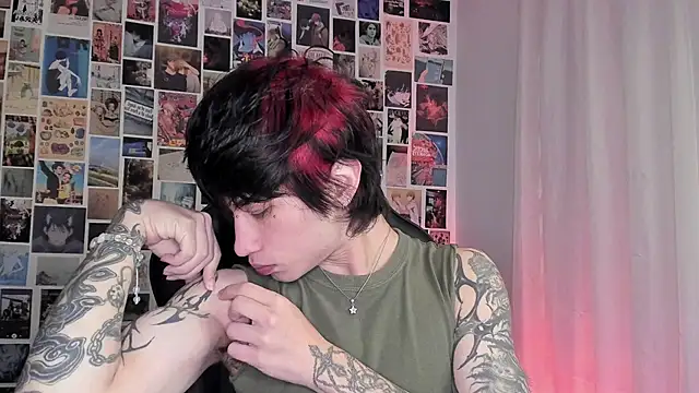 Snapshot of liamelf chatting on September 20, 2025, 6:03 am liamelf online show from September 20, 2025, 6:03 am