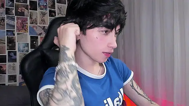 Snapshot of liamelf chatting on September 25, 2025, 7:34 am liamelf online show from September 25, 2025, 7:34 am