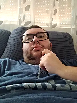 Javier bear online show from February 22, 2025, 10:07 am