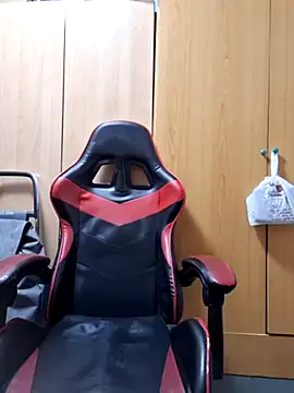 Javier bear online show from March 10, 2025, 2:37 pm