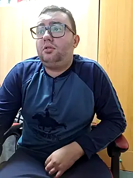 Javier bear online show from March 21, 2025, 2:40 pm