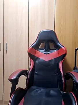 Javier bear online show from October 17, 2025, 8:55 pm