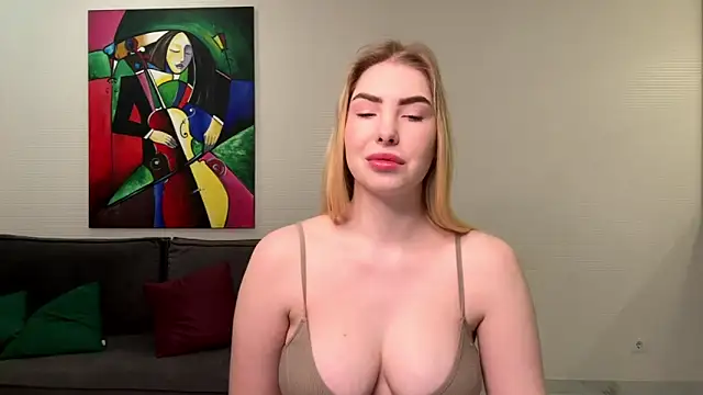 DannaCelisss online show from December 9, 2024, 1:45 pm