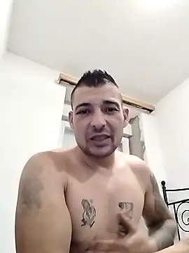 Zoltanioan26 online show from October 31, 2025, 10:44 pm