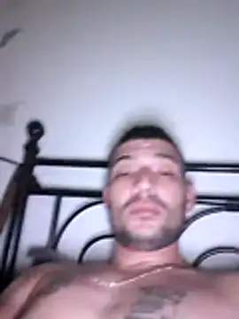 Zoltanioan26 online show from November 7, 2025, 12:32 am