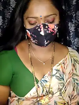 Snapshot of vani-09 chatting on January 13, 2025, 4:19 pm vani-09 online show from January 13, 2025, 4:19 pm