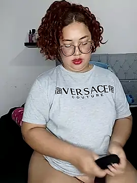 Snapshot of Day_Uzumaki chatting on September 30, 2025, 4:39 am Day Uzumaki online show from September 30, 2025, 4:39 am