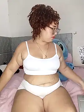 Snapshot of Day_Uzumaki chatting on October 23, 2025, 5:29 am Day Uzumaki online show from October 23, 2025, 5:29 am