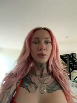 Stella-Kink online show from May 15, 2026, 3:41 pm