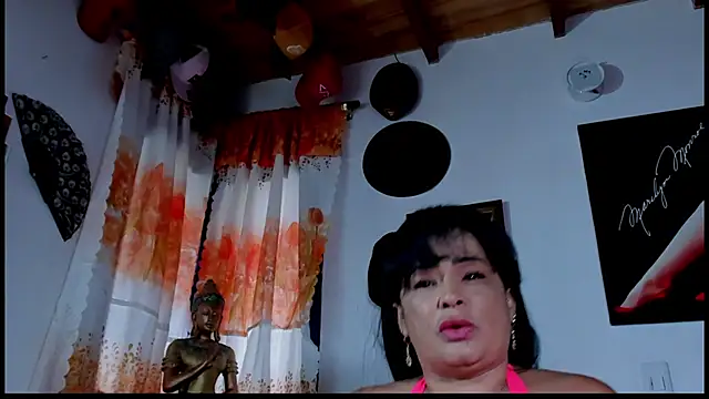 seleneh online show from September 13, 2025, 9:58 pm