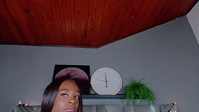 nahomi campbell online show from January 10, 2026, 7:37 pm