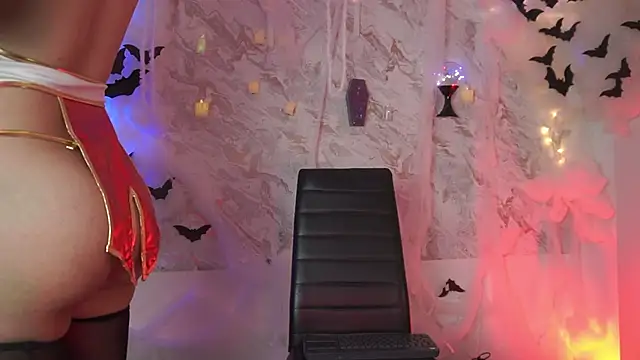 roselinedior online show from October 11, 2025, 11:36 pm