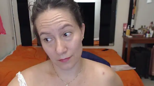 CATRINA-83 online show from October 4, 2025, 11:58 pm