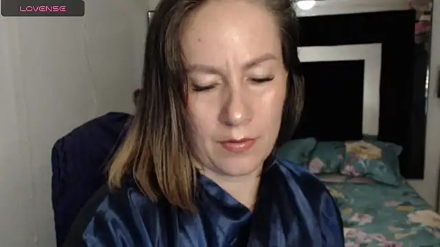 CATRINA-83 online show from May 16, 2026, 12:07 am