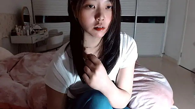 -Lucky Girl online show from March 15, 2026, 12:22 pm