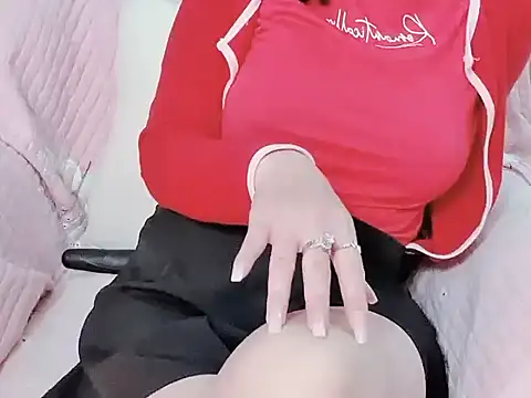 Bella Babi online show from February 7, 2025, 11:23 am