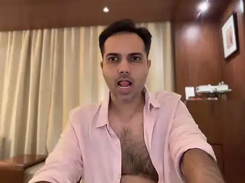 Snapshot of immog727 chatting on October 12, 2025, 5:12 pm immog727 online show from October 12, 2025, 5:12 pm