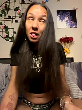 Snapshot of _Neeka_ chatting on October 22, 2025, 1:55 pm  Neeka  online show from October 22, 2025, 1:55 pm