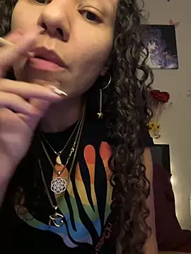  Neeka  online show from November 8, 2025, 4:01 am