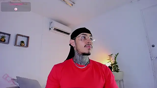 JordanSmiith  online show from February 19, 2025, 8:41 pm