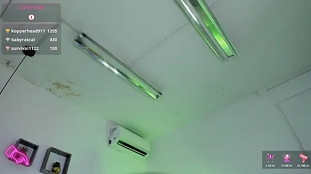 JordanSmiith  online show from February 22, 2025, 2:39 am