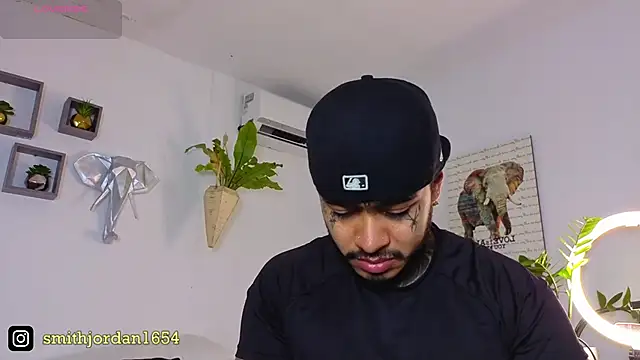 JordanSmiith  online show from September 23, 2025, 9:07 pm