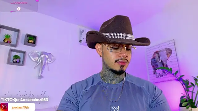 JordanSmiith  online show from March 24, 2026, 7:52 pm