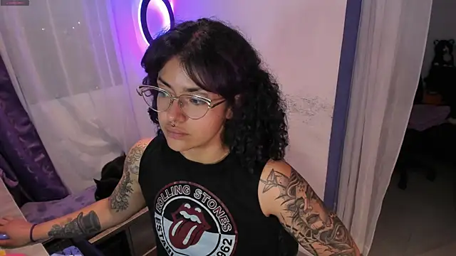 witchviolet online show from January 9, 2025, 11:13 pm