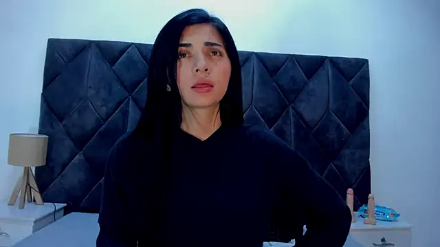 Snapshot of Linisprincehot69 chatting on March 12, 2025, 7:02 am Linisprincehot69 online show from March 12, 2025, 7:02 am