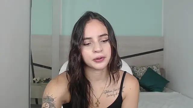 heidy hoiss online show from December 21, 2024, 8:32 pm