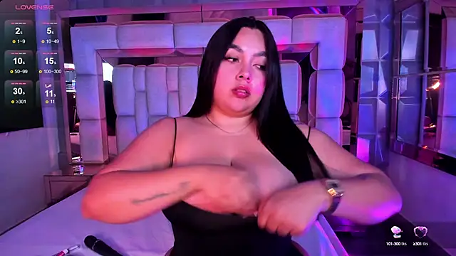 samantasm online show from March 4, 2025, 2:17 am