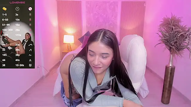 Antonella Grayy online show from April 16, 2026, 11:22 am