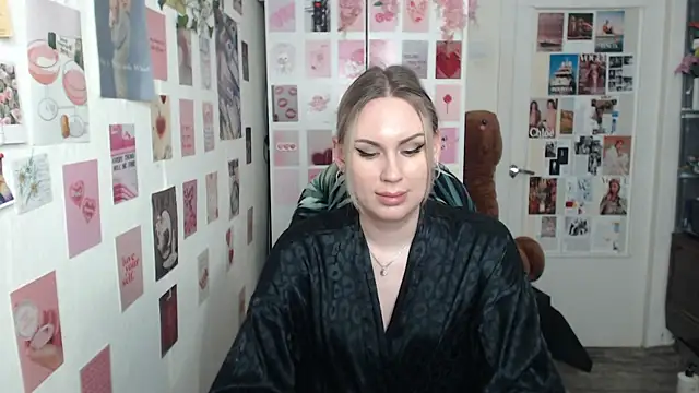 Snapshot of CapriScorpion chatting on March 19, 2025, 6:23 pm CapriScorpion online show from March 19, 2025, 6:23 pm