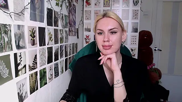 CapriScorpion online show from April 8, 2026, 12:16 pm