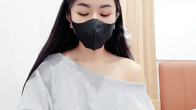 Snapshot of Lita-Julia chatting on January 23, 2025, 2:17 pm Lita-Julia online show from January 23, 2025, 2:17 pm