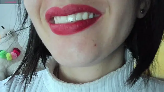 queen fetish online show from March 14, 2025, 11:45 am