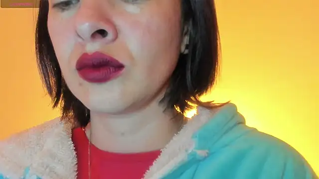 queen fetish online show from November 18, 2025, 10:31 am