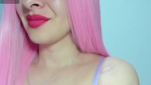 queen fetish online show from February 5, 2026, 10:20 am