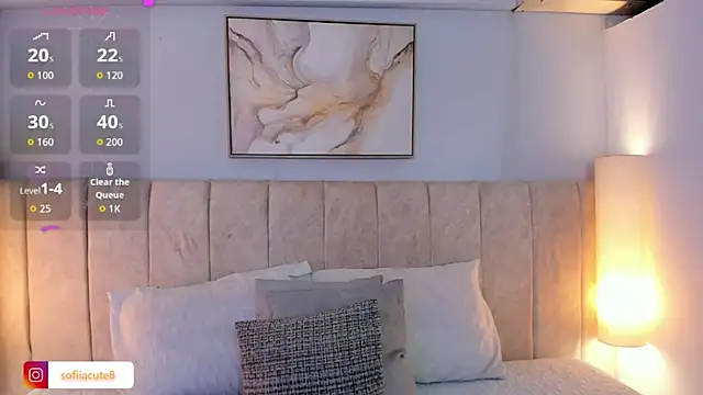 Atenea cuteee online show from November 15, 2025, 2:31 am