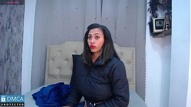 CarolRodriguez  online show from February 25, 2025, 2:36 am