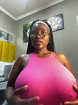 Bustygoddess32 online show from January 28, 2025, 1:50 am