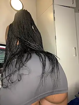 Bustygoddess32 online show from January 14, 2026, 2:39 am