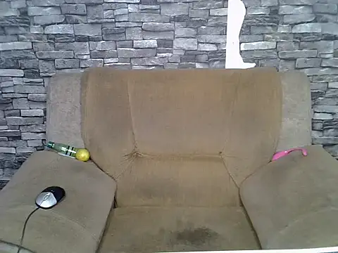 Naughtyy xx online show from May 20, 2026, 11:05 am