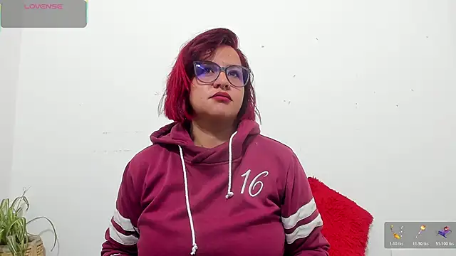 hazel 34 online show from March 12, 2026, 9:26 am